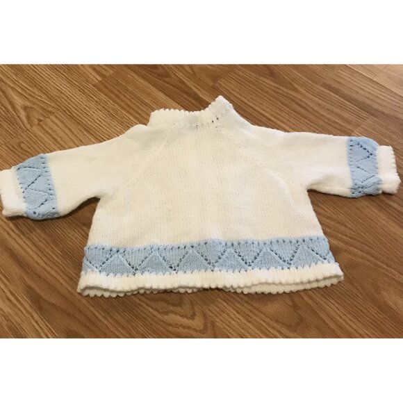 Hand-Knitted Baby Set Jacket Booties & Hat In White & Blue Cute Warmth For Lil's - Picture 9 of 11